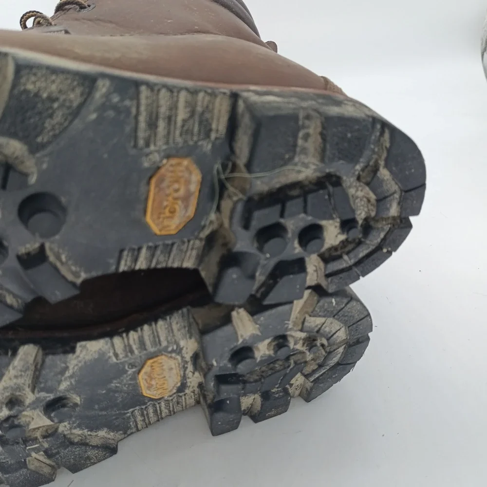 Red Wing 4403 Mens 9 E2 Waterproof Insulated Leather Work Boots Vibram Sole s1